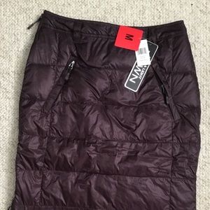 Insulated winter skirt
